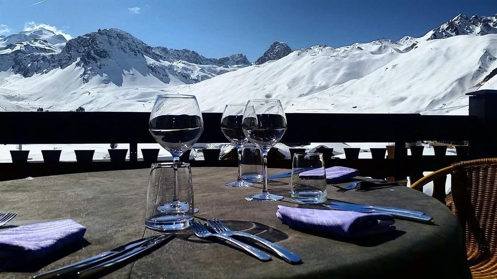 Hôtel les Campanules by Les Etincelles Tignes Exterior foto